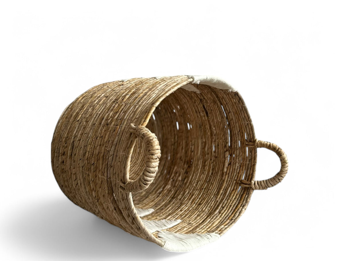 Basket | Small, White Triangles