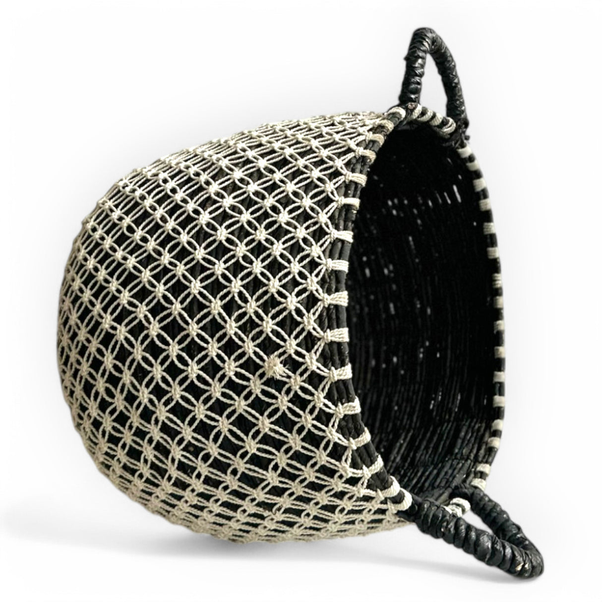 Woven Basket with Interlocking Net Pattern | Black, White 47cm