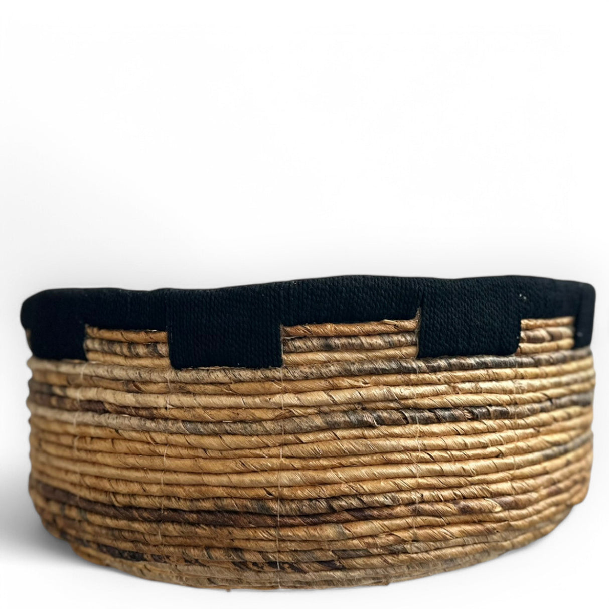Basket Round | Large, Black Trim
