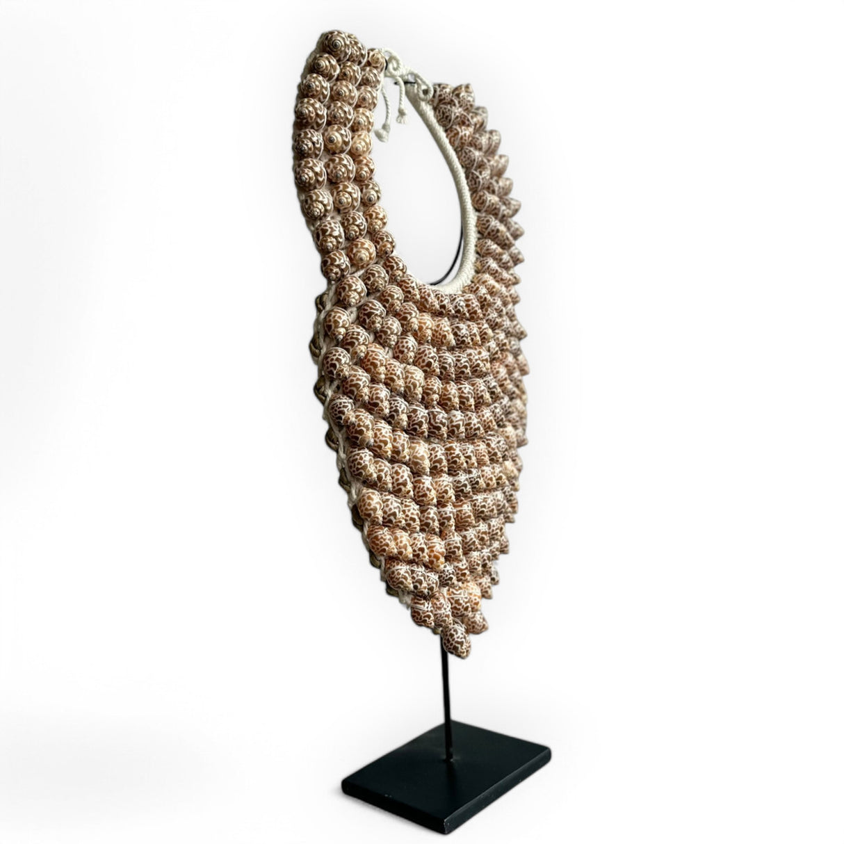 Shell Necklace Ornament on Metal Stand | Tiger