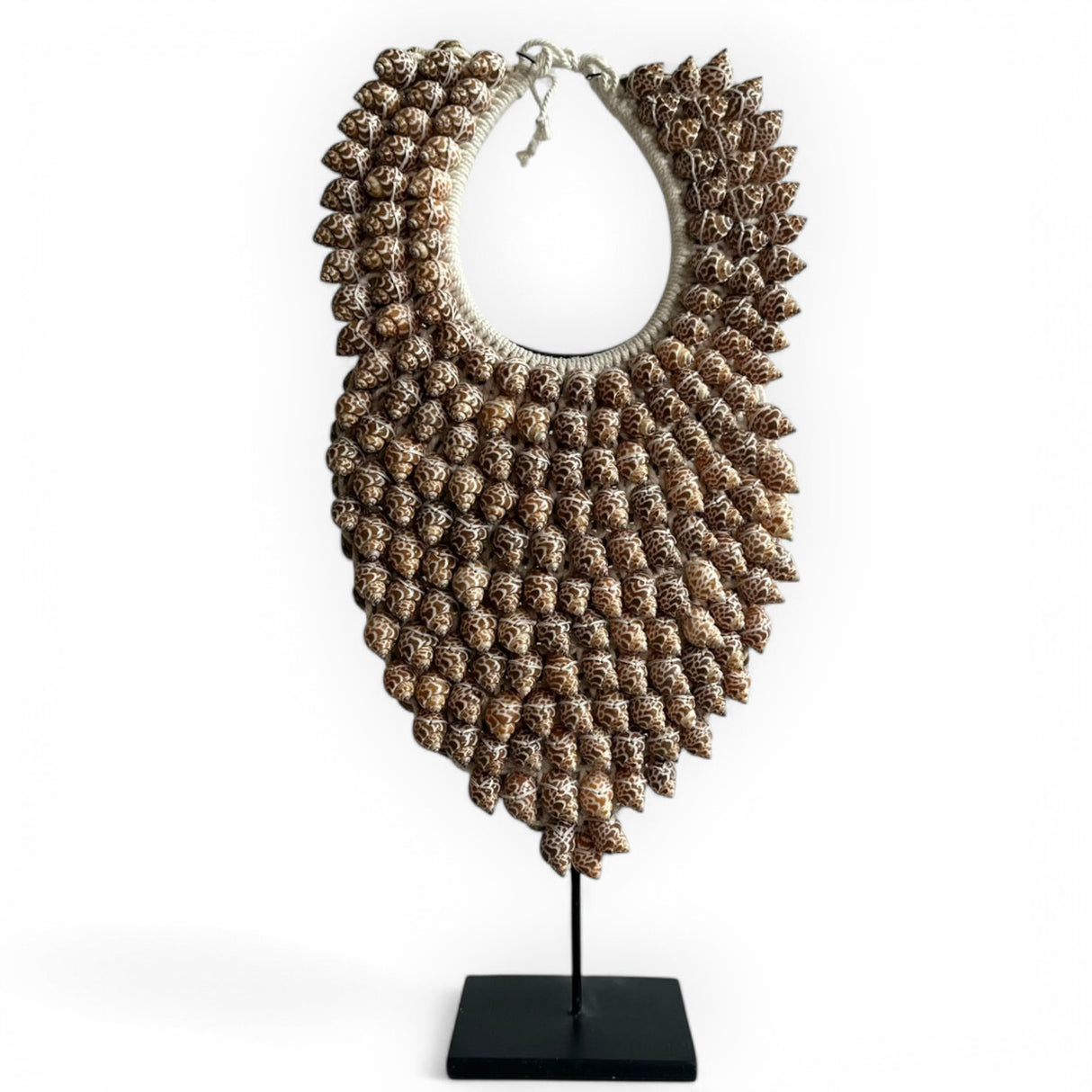 Shell Necklace Ornament on Metal Stand | Tiger