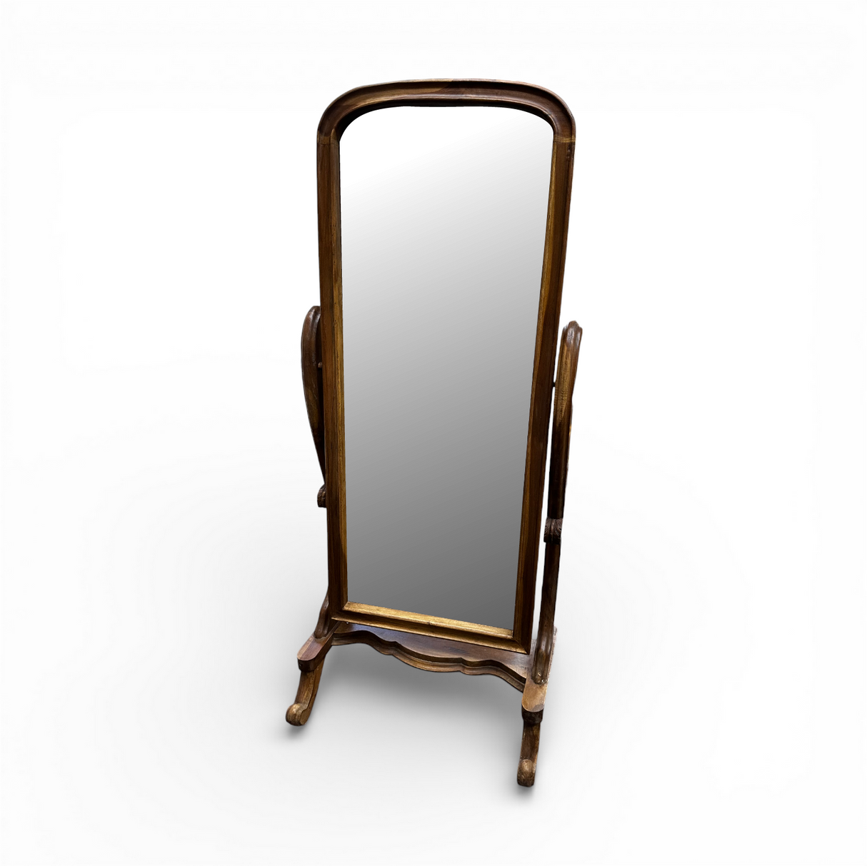 Distressed whitewashed freestanding cheval floor mirror featuring a gracefully arched wooden frame, decorative carved base, and adjustable tilt mechanism. This elegant full-length dressing mirror brings timeless vintage charm to bedrooms, dressing rooms, walk-in wardrobes, and living spaces while complementing farmhouse, French country, coastal, rustic, and luxury interiors.