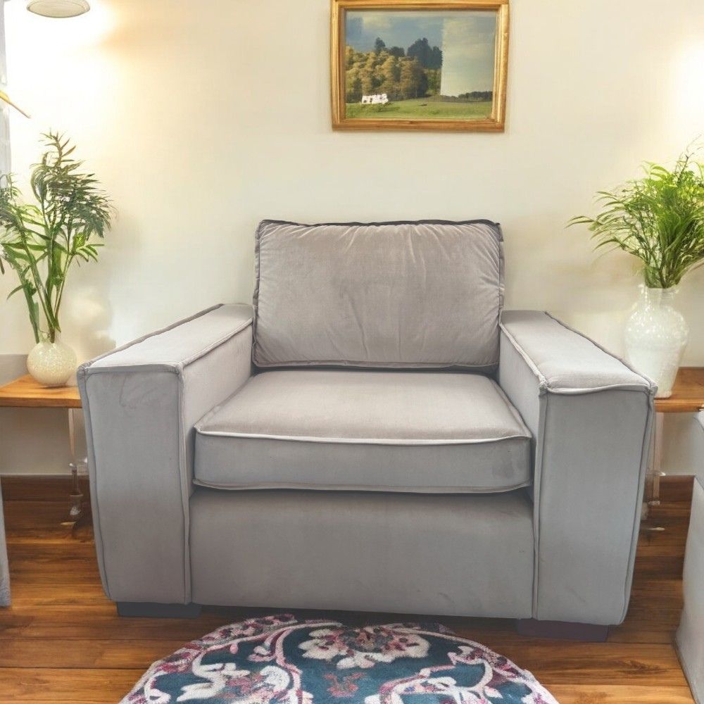 Beige Occasional Chair | Single Seat