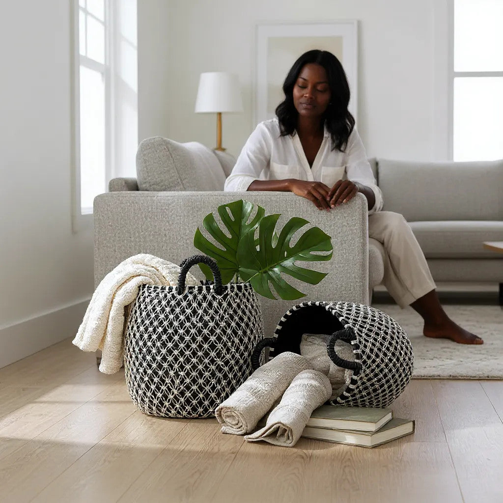 Woven Basket with Interlocking Net Pattern | Black, White 43cm