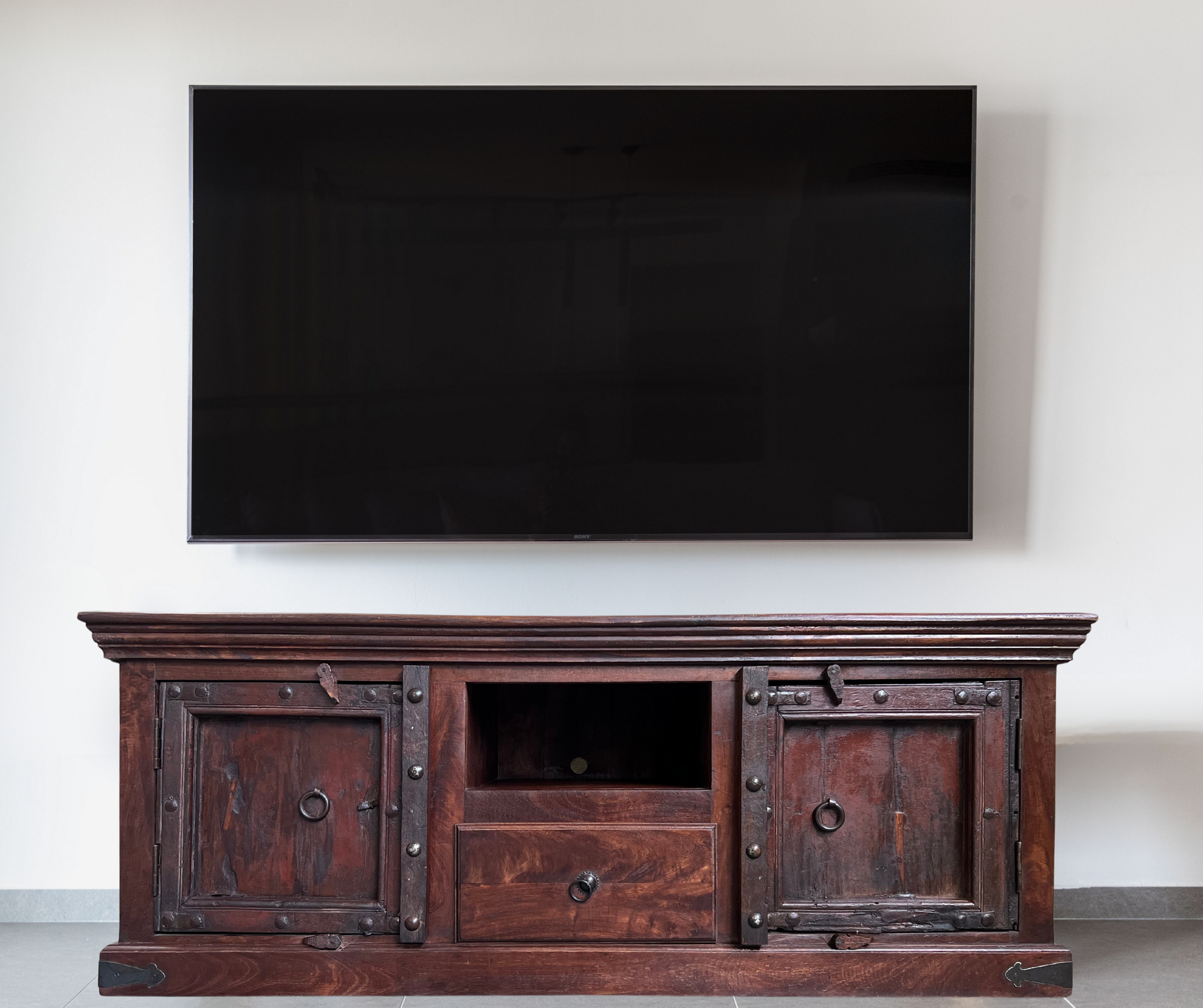 WDN Plasma TV Stand | Brown Doors