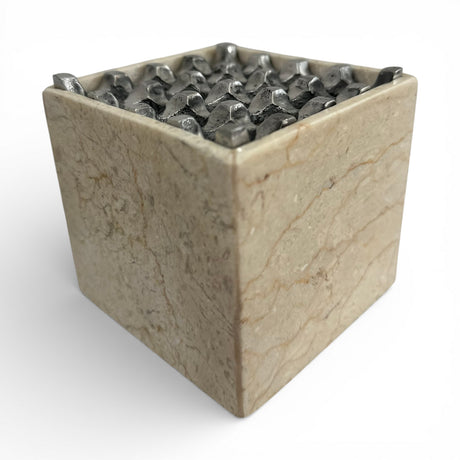 Elegant beige marble potpourri bowl featuring a square natural stone design with a polished finish and a decorative silver metal lattice lid. A sophisticated decorative accent perfect for coffee tables, consoles, bathrooms, shelves, and luxury living spaces.