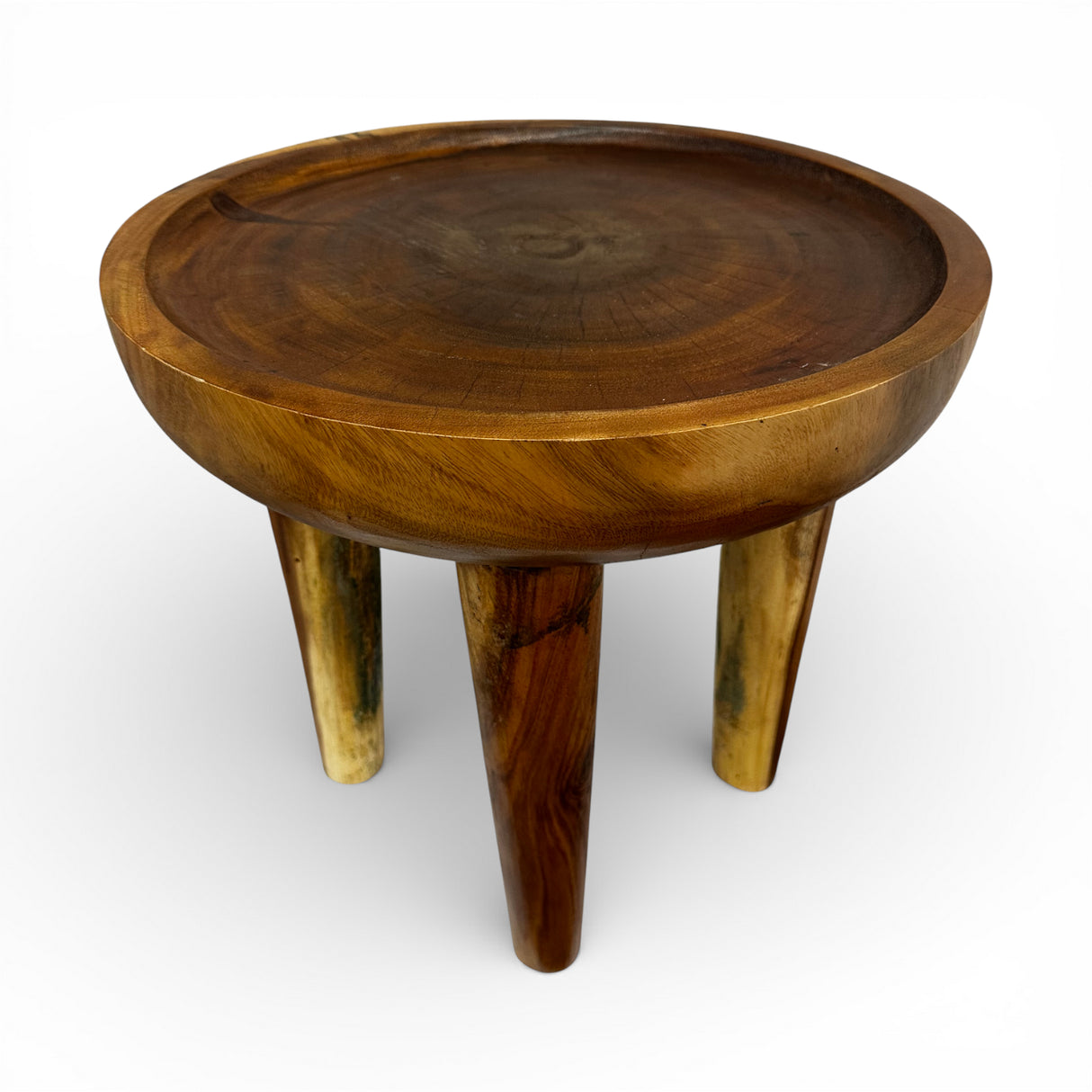 Handcrafted round side table made from solid natural wood, featuring a raised tray-style tabletop and three sturdy tapered legs with a warm timber finish. Perfect as an accent table, bedside table, or decorative piece for living rooms, bedrooms, boutique hotels, or contemporary interiors.